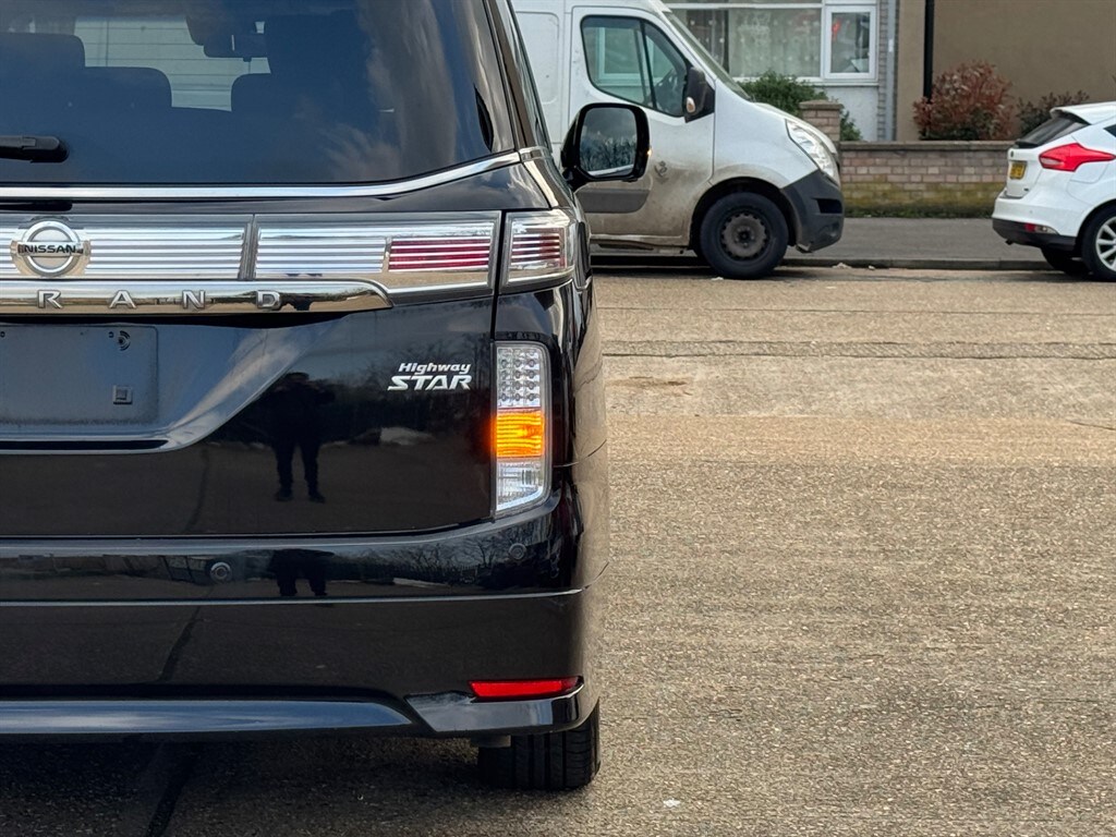 Used Nissan Elgrand 2019 for sale - 77810501: Photo 70