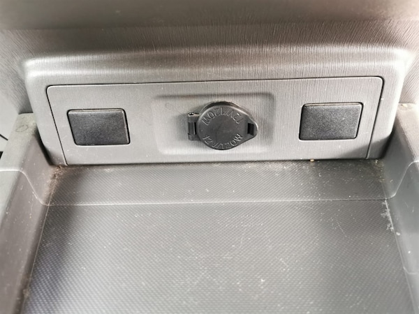 Used Toyota Prius 2013 for sale - 75570248: Photo 48