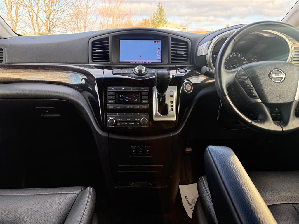 Used Nissan Elgrand 2013 for sale - 77047917: Photo 24