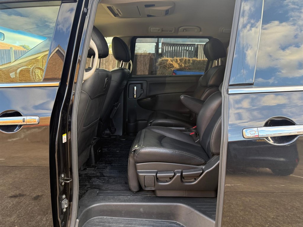 Used Nissan Elgrand 2013 for sale - 77047917: Photo 43