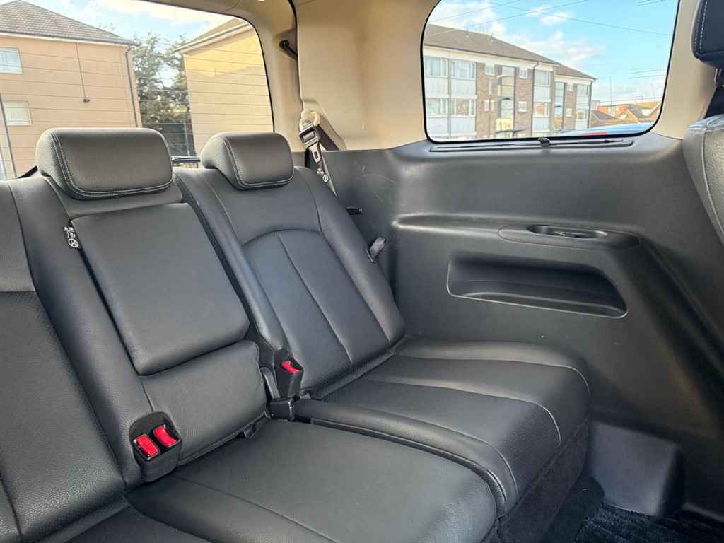 Used Nissan Elgrand 2013 for sale - 77047917: Photo 53