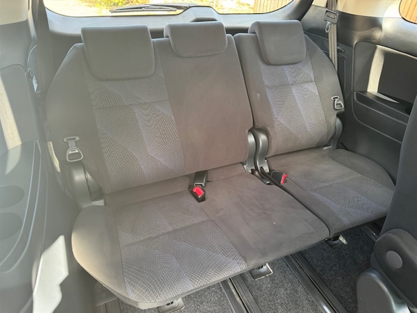 Used Toyota Estima 2013 for sale - 75572120: Photo 32