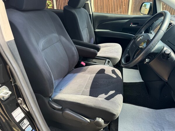 Used Toyota Estima 2013 for sale - 75572120: Photo 42
