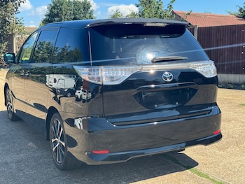 Used Toyota Estima 2013 for sale - 75572120: Photo