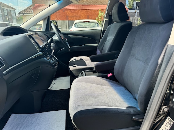 Used Toyota Estima 2013 for sale - 75572120: Photo 9
