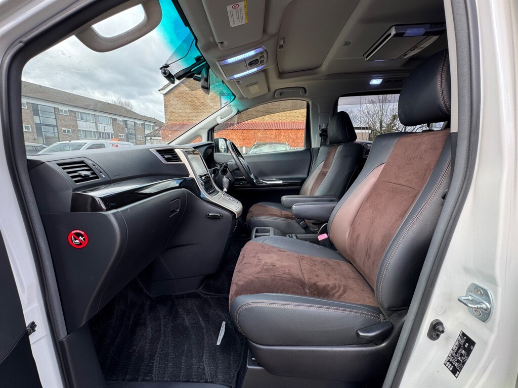 Used Toyota Alphard 2014 for sale - 78055455: Photo 15