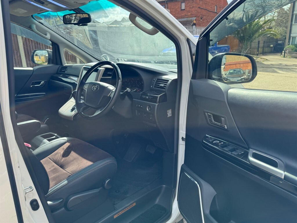 Used Toyota Alphard 2014 for sale - 78055455: Photo 9
