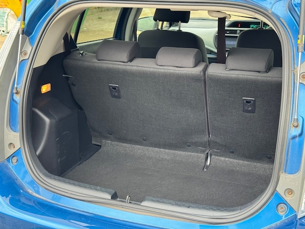Used Toyota Aqua 2013 for sale - 75572079: Photo 34