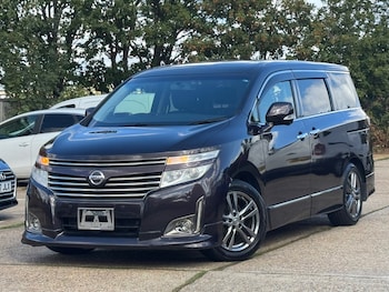 Used Nissan Elgrand 2013 for sale - 75934894: Photo