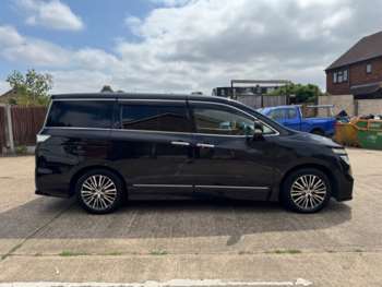 Used Nissan Elgrand 2019 for sale - 75236084: Photo