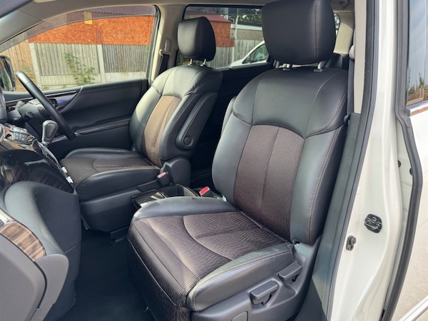 Used Nissan Elgrand 2017 for sale - 75569891: Photo 16
