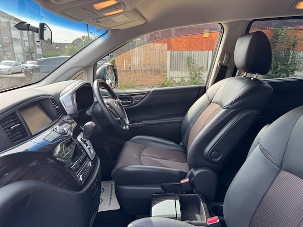 Used Nissan Elgrand 2017 for sale - 75569891: Photo 18