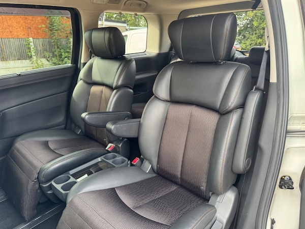 Used Nissan Elgrand 2017 for sale - 75569891: Photo 48