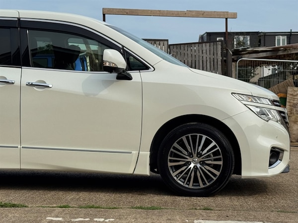 Used Nissan Elgrand 2017 for sale - 75569891: Photo 72