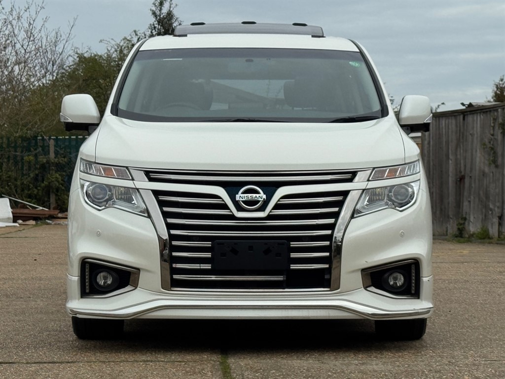 Used Nissan Elgrand 2018 for sale - 78061576: Photo 2