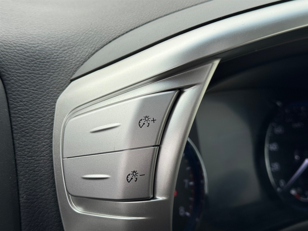 Used Nissan Elgrand 2018 for sale - 78061576: Photo 32