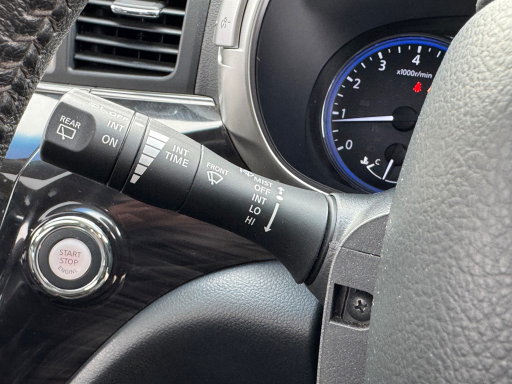 Used Nissan Elgrand 2018 for sale - 78061576: Photo 34