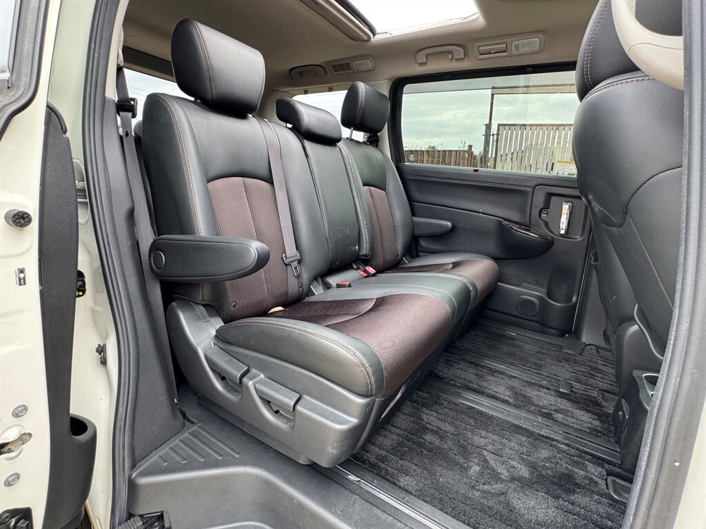 Used Nissan Elgrand 2018 for sale - 78061576: Photo 48