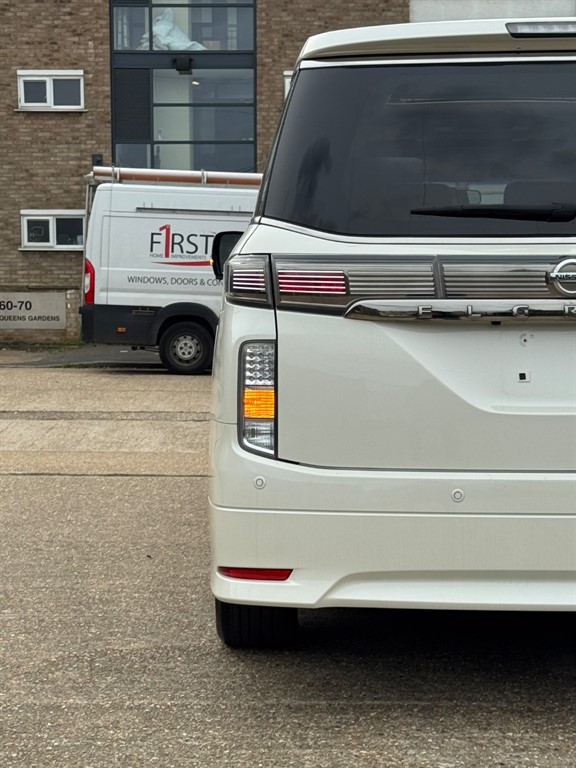 Used Nissan Elgrand 2018 for sale - 78061576: Photo 70