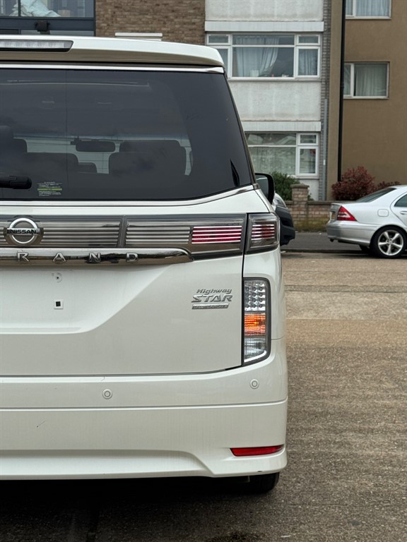 Used Nissan Elgrand 2018 for sale - 78061576: Photo 71