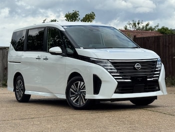 Used Nissan Serena 2025 for sale - 79523287: Photo