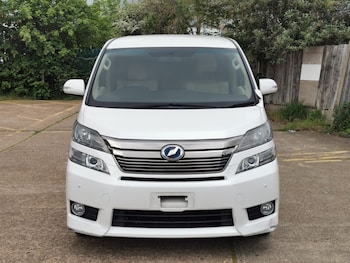 Used Toyota Vellfire 2013 for sale - 75571729: Photo