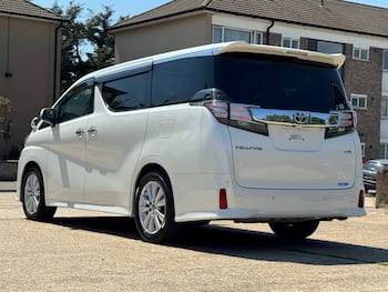 Used Toyota Vellfire 2017 for sale - 79809658: Photo