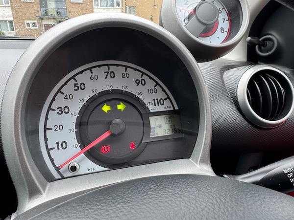 Used Toyota AYGO 2014 for sale - 75569836: Photo 26