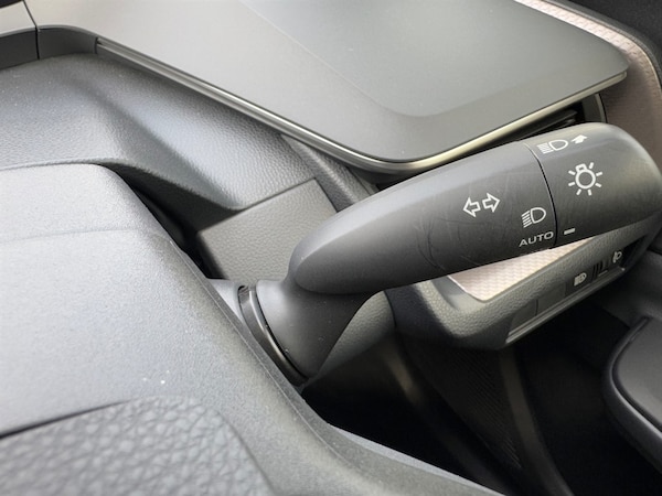 Used Toyota Prius 2023 for sale - 75572078: Photo 28