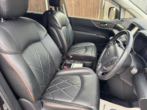 Used Nissan Elgrand 2014 for sale - 75570065: Photo 10