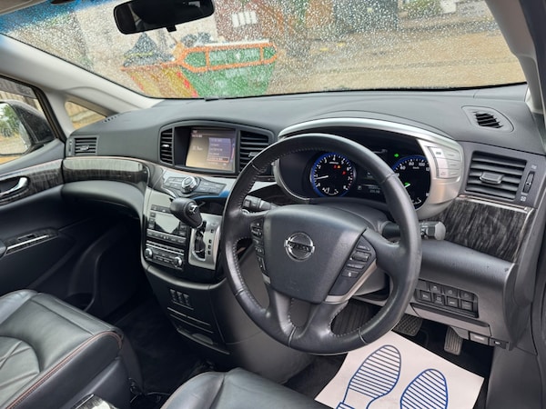 Used Nissan Elgrand 2014 for sale - 75570065: Photo 11