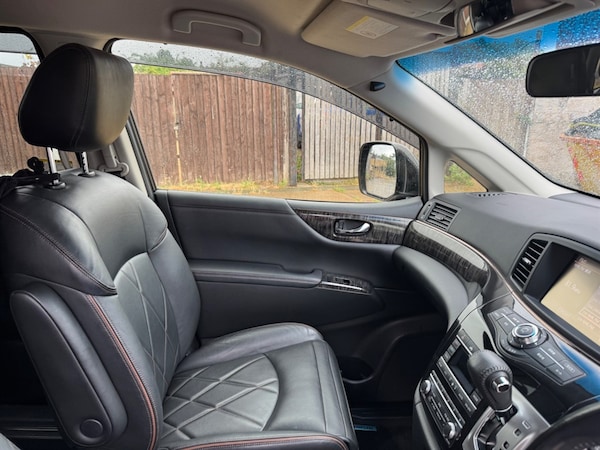 Used Nissan Elgrand 2014 for sale - 75570065: Photo 12