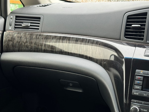 Used Nissan Elgrand 2014 for sale - 75570065: Photo 18