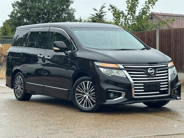 Used Nissan Elgrand 2014 for sale - 75570065: Photo 1