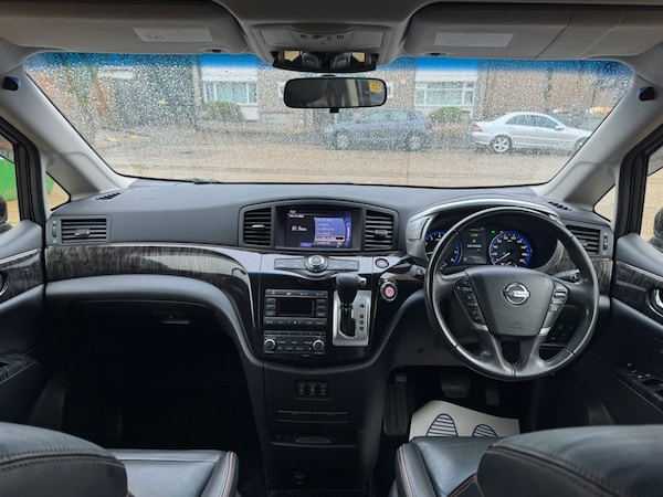 Used Nissan Elgrand 2014 for sale - 75570065: Photo 20
