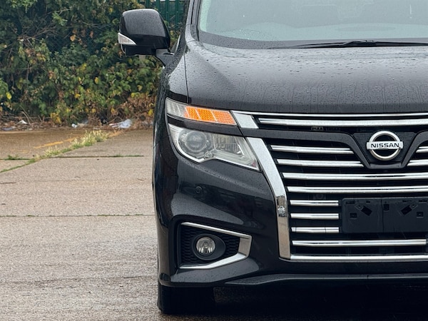 Used Nissan Elgrand 2014 for sale - 75570065: Photo 70