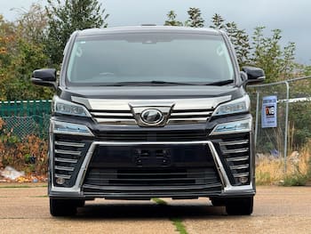 Used Toyota Vellfire 2018 for sale - 79684947: Photo