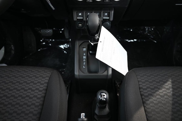 Used Suzuki Jimny 2025 for sale - 75571762: Photo 43