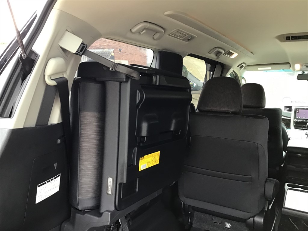 Vehicle 29