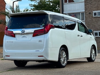 Used Toyota Alphard 2019 for sale - 79611959: Photo