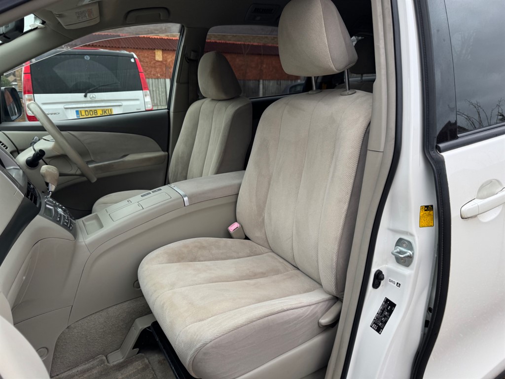 Used Toyota Estima 2016 for sale - 77431010: Photo 16