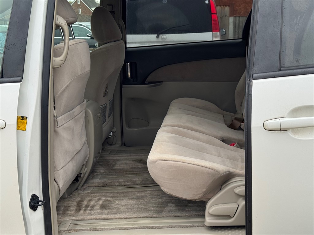 Used Toyota Estima 2016 for sale - 77431010: Photo 39