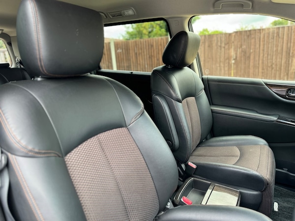 Used Nissan Elgrand 2013 for sale - 75572516: Photo 17