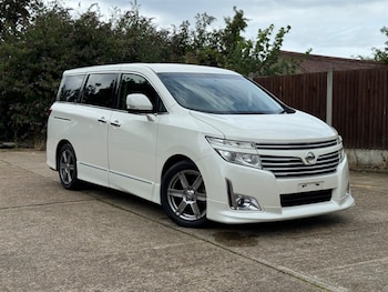 Used Nissan Elgrand 2013 for sale - 75572516: Photo