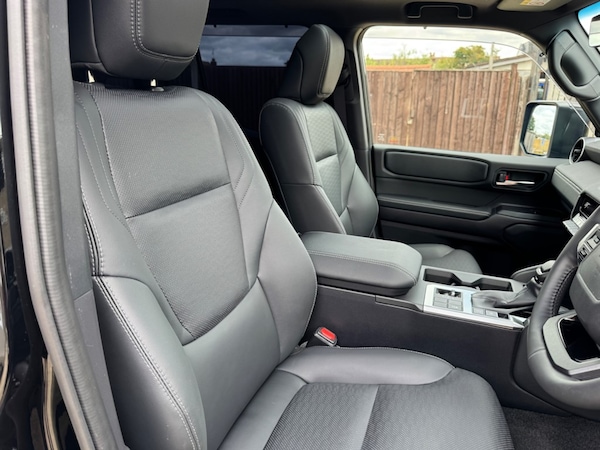 Used Toyota Landcruiser 2024 for sale - 75570923: Photo 12