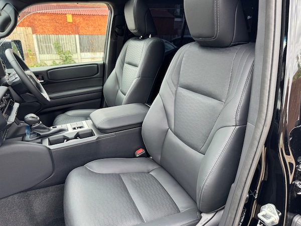 Used Toyota Landcruiser 2024 for sale - 75570923: Photo 17