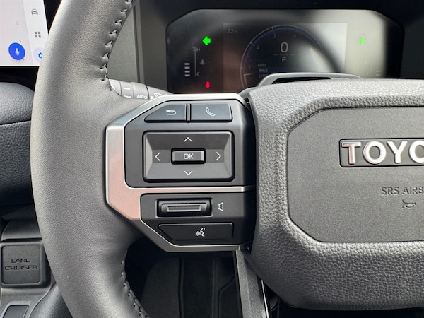 Used Toyota Landcruiser 2024 for sale - 75570923: Photo 34