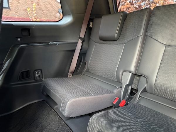 Used Toyota Landcruiser 2024 for sale - 75570923: Photo 61