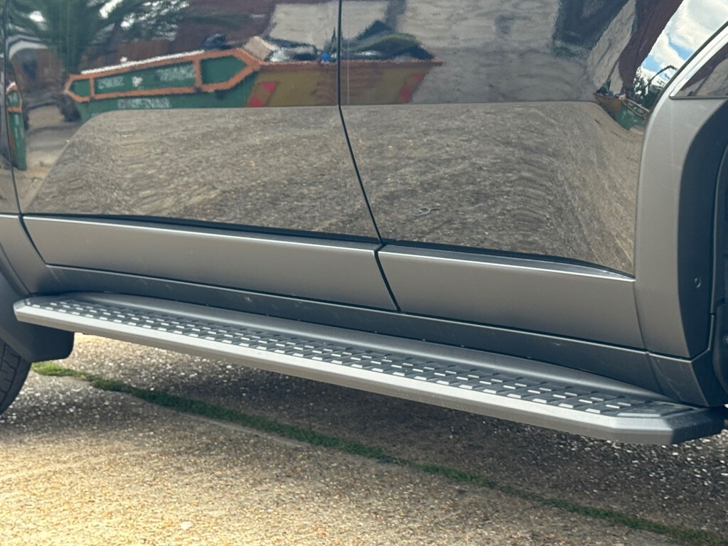 Vehicle 76