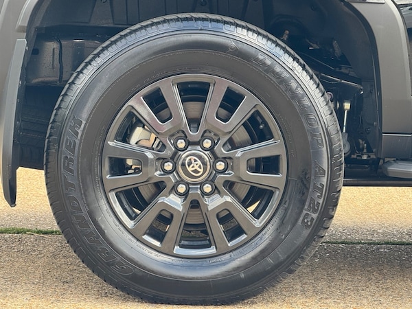 Used Toyota Landcruiser 2024 for sale - 75570923: Photo 90
